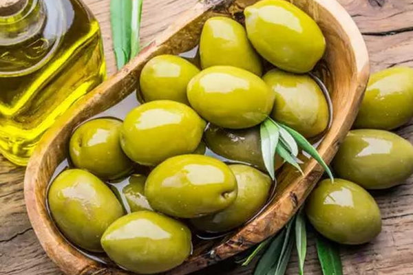 Aceitunas: un sabroso alimento, bueno para el corazón, y con propiedades antioxidantes y antiinflamatorias