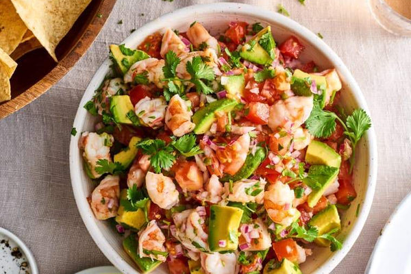 CEVICHE DE CAMARONES CON PALTA