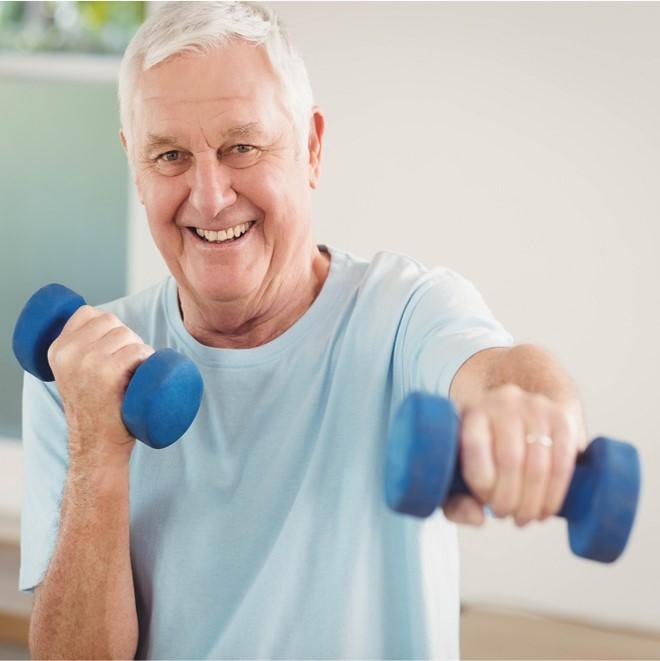 Ejercicio en la tercera edad: beneficios y consejos para una práctica segura