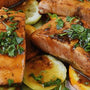 PARA LA MAMÁ ALTERNATIVA: SALMÓN CON MANTEQUILLA AL JENGIBRE