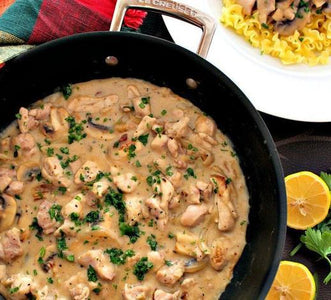 PARA LA MAMÁ TRADICIONAL: STROGANOFF DE POLLO