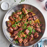 Carne cortada en cubos