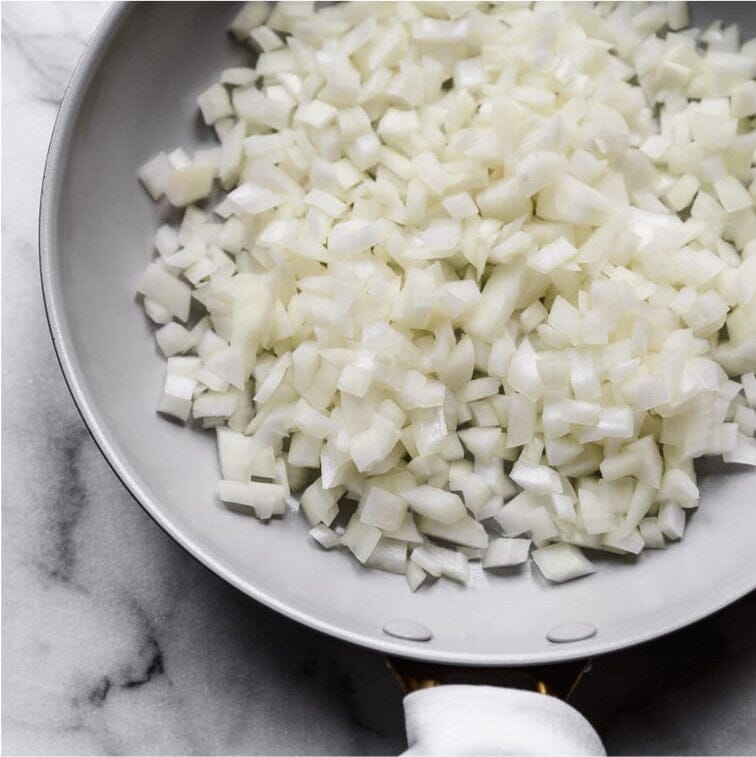 Cebolla picada en cubo | 500 g (aprox)