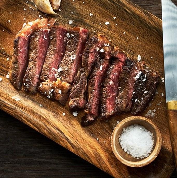 Churrascos de Asiento de Wagyú | 6 unidades de 100 g cada una (aprox)