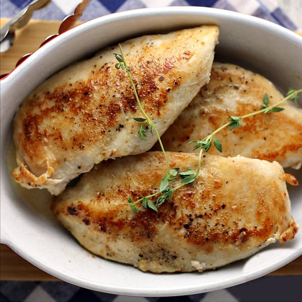 Pechuga de pollo entera con hueso | 450 a 600 g